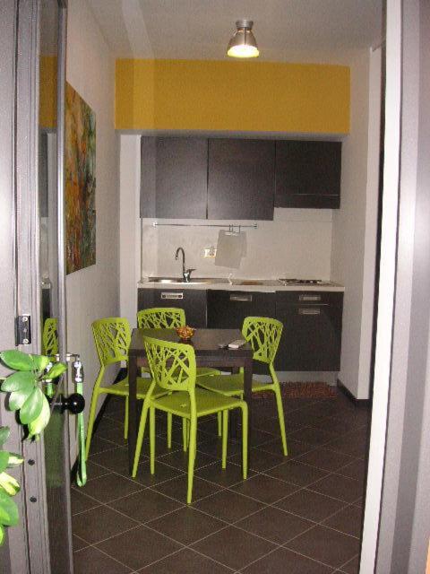 Il Sogno Aparthotel Μιλάτσο Δωμάτιο φωτογραφία
